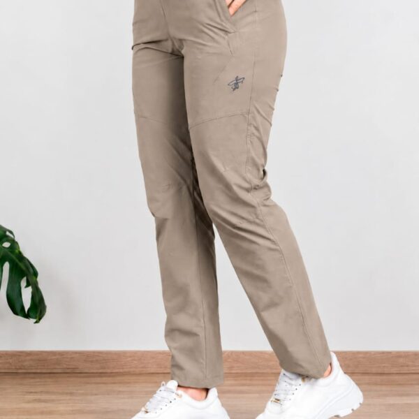 Jogger trekking mocca (talla L)