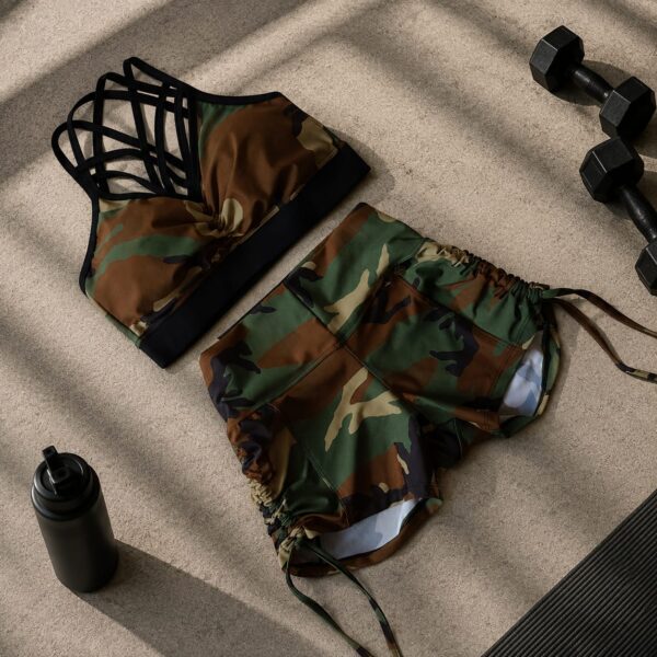 Conjunto camuflado (S-M)